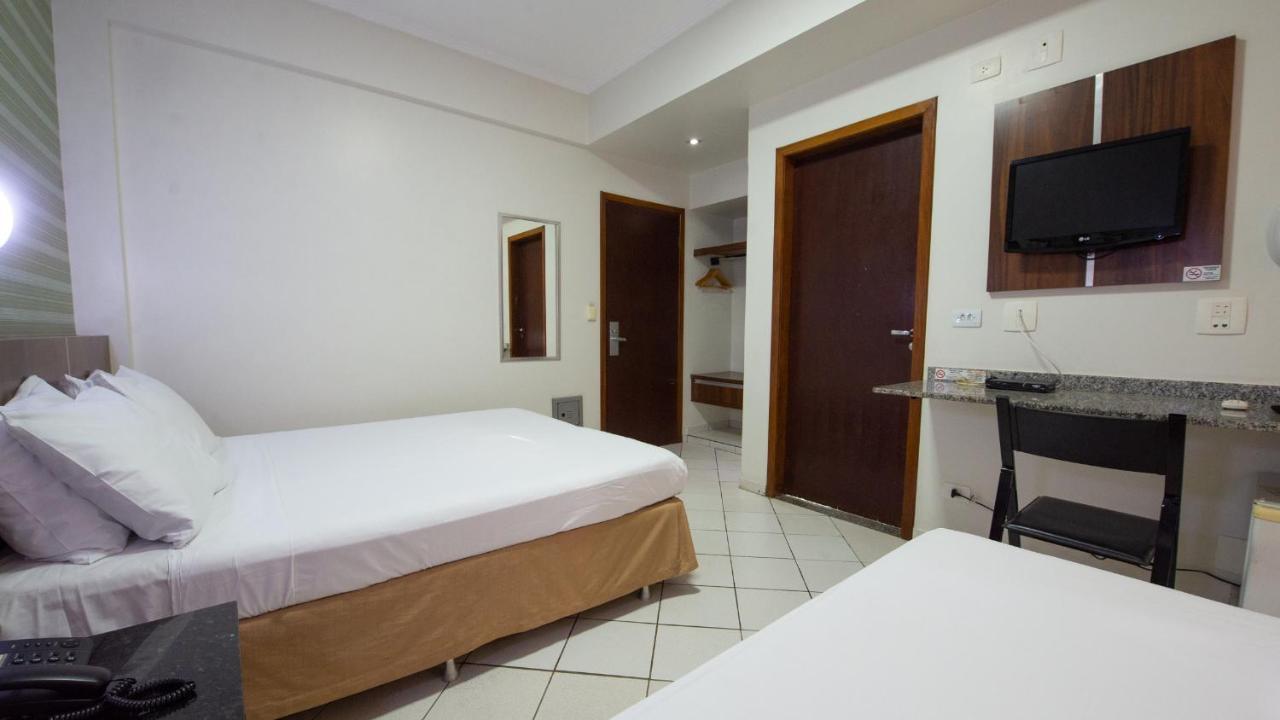 Araucaria Hotel Business - Маринга Экстерьер фото